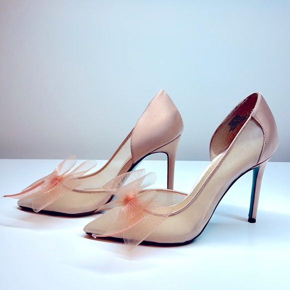 Betsy Johnson Shimmering Satin Heels with Bow detail - Picture 3 of 8